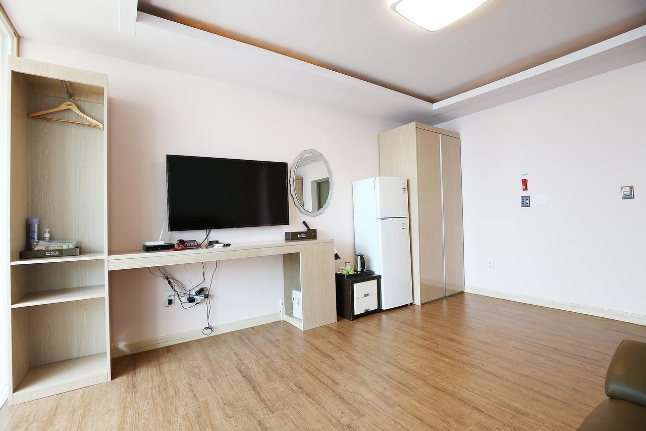 Hotel Lohas Poljong Kültér fotó